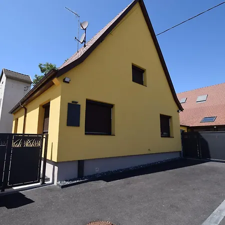 Le Courlis Du Ried 度假居 *